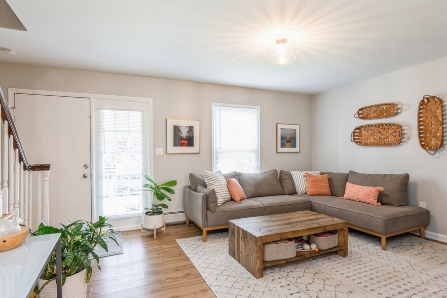 Living Room 2 - 216 Holly Street