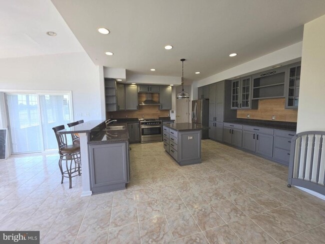Building Photo - 109 Masters Ln