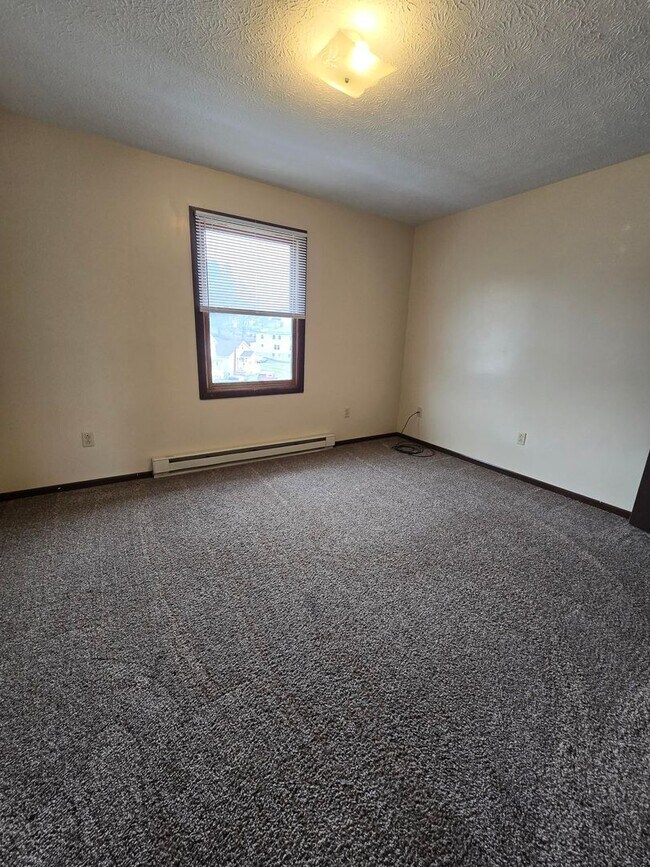 Building Photo - 20a Paul St