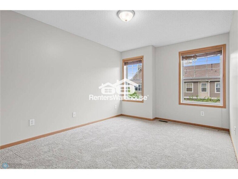 Building Photo - 2495 121st Cir NE