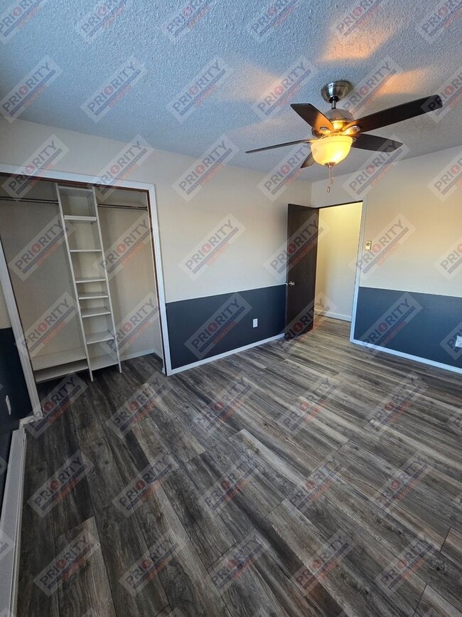 Building Photo - Single family home with a garage