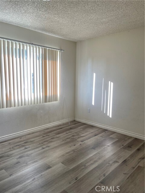 Building Photo - 760 N Adele St