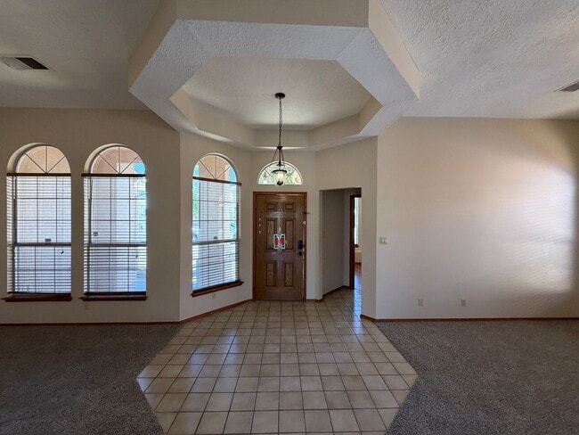 Building Photo - 7281 Spruce Mountain Loop NE