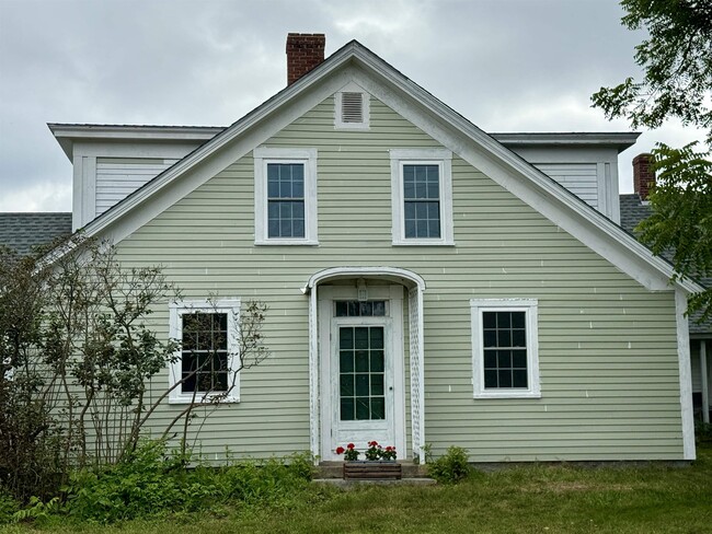 Building Photo - 383 Sanborn Rd