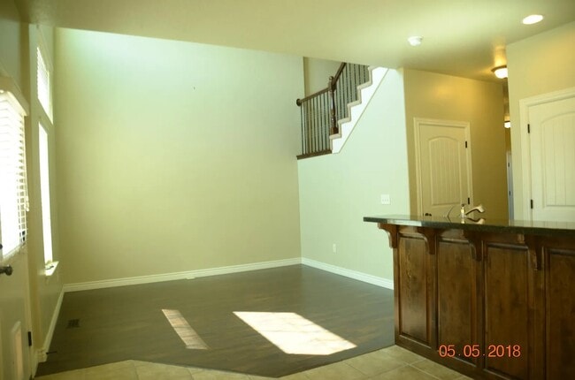 Building Photo - 10433 Sage Vista Way