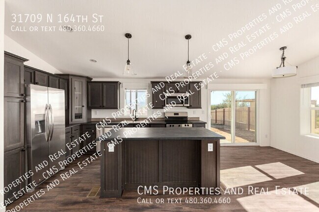 Building Photo - 31709 N 164th St