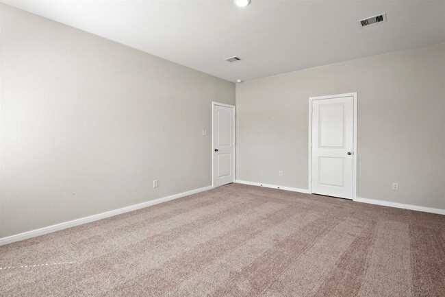 Building Photo - 429 Polly Grv Dr