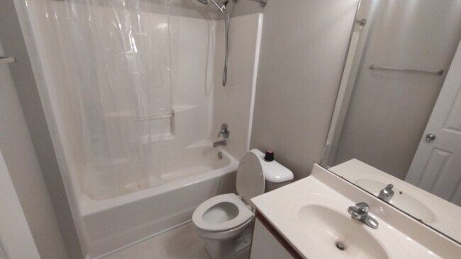 Building Photo - 90 Century Ct