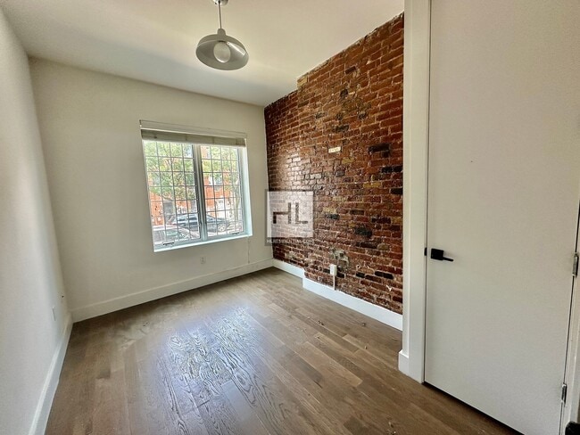 Primary Photo - GRANITE STREET