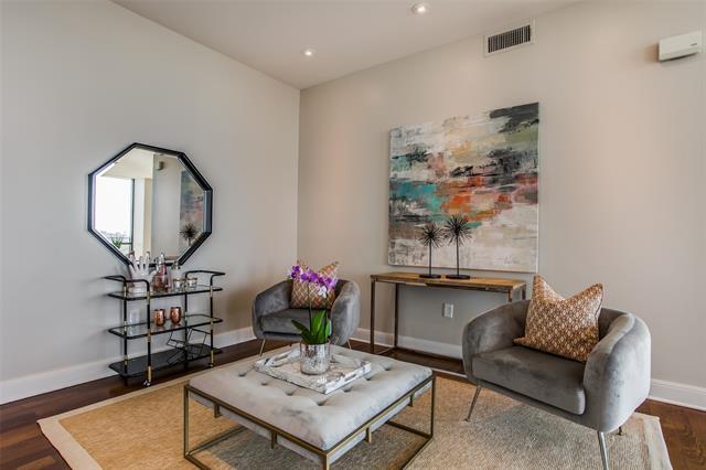 Building Photo - 5656 N Central Expy