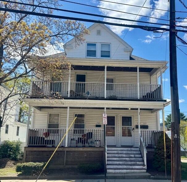 Building Photo - 141 Whitwell St