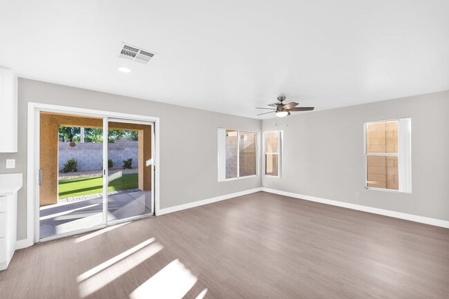 Building Photo - Stunning Remodeled Summerlin Home!