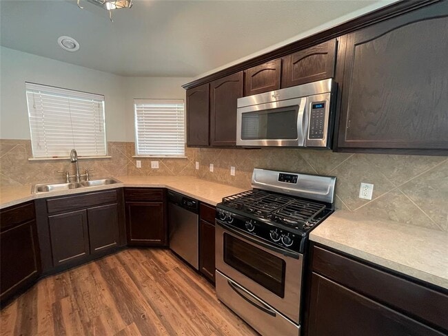 Building Photo - 7817 Duber Ln