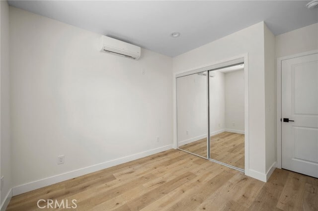 Building Photo - 6851 De Celis Pl