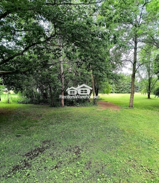 Building Photo - 20245 Ann River Dr
