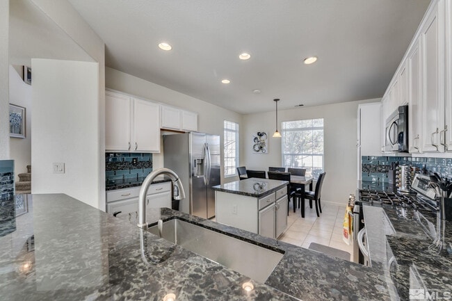 Building Photo - 1668 Rocky Cove Ln
