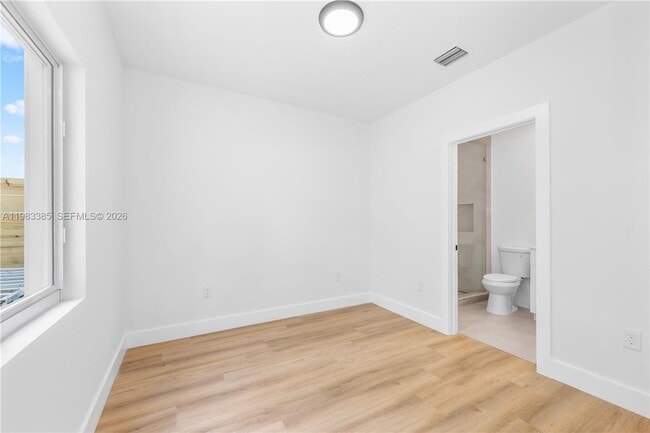 Building Photo - 2121 NW 45th St