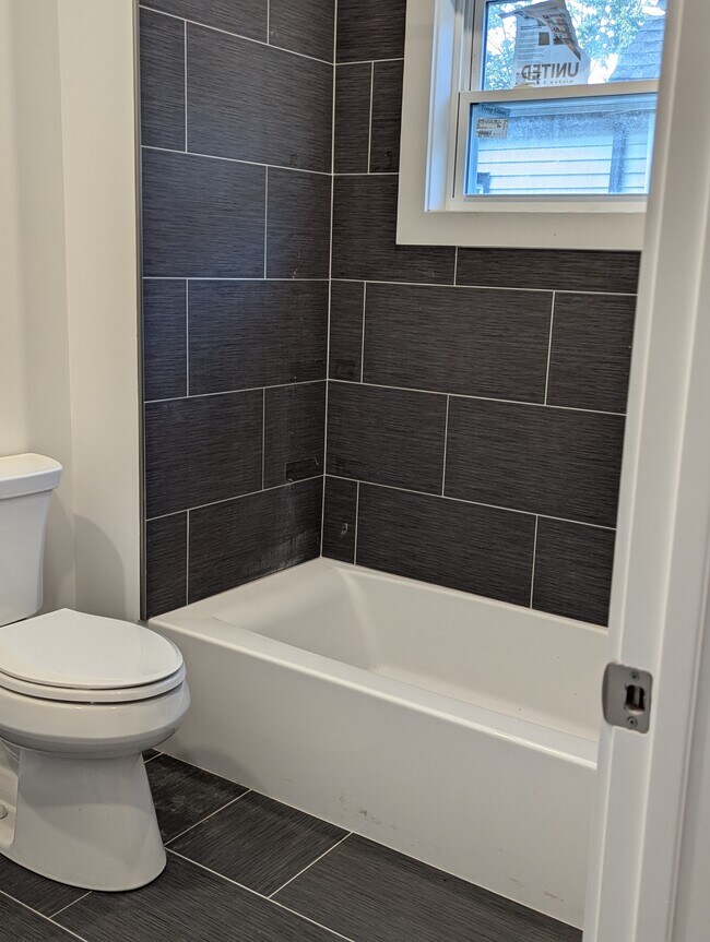 Building Photo - 45 Westcott St