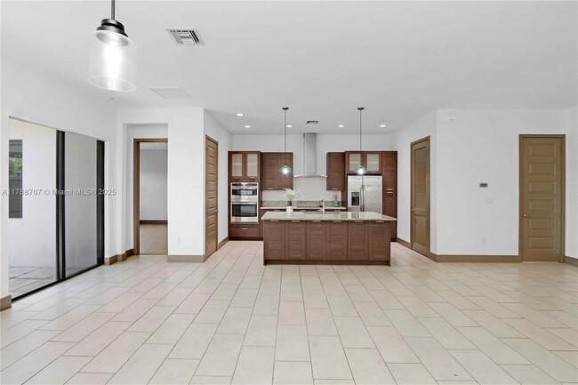 Building Photo - 15957 SW 136 Way