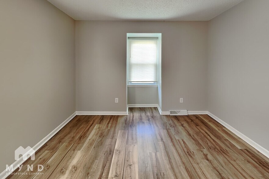 Building Photo - 1416 Painter Pl