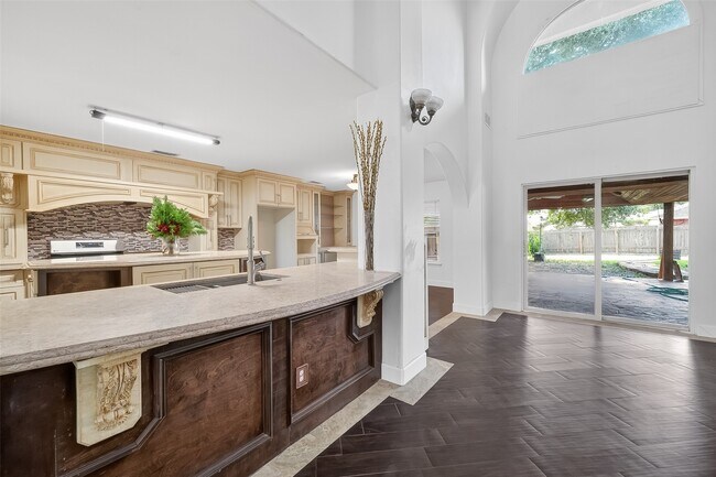 Building Photo - 14311 Glade Point Dr