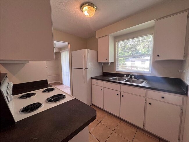 Building Photo - 536 NW 34th St