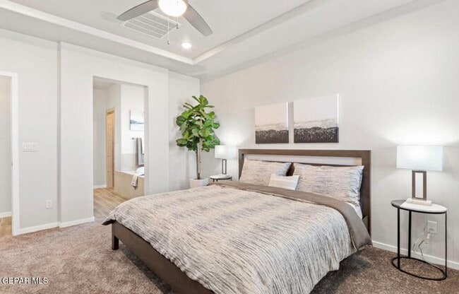 Building Photo - 253 Adamtowne Dr