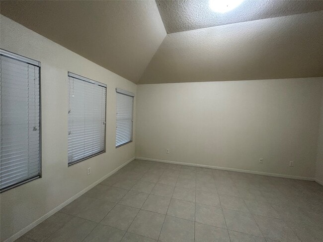 Building Photo - 15719 Wisteria Hill St