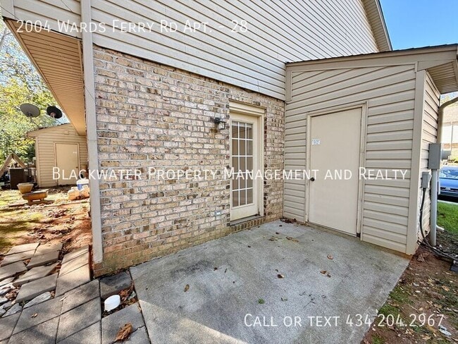 Building Photo - 2004 Wards Ferry Rd