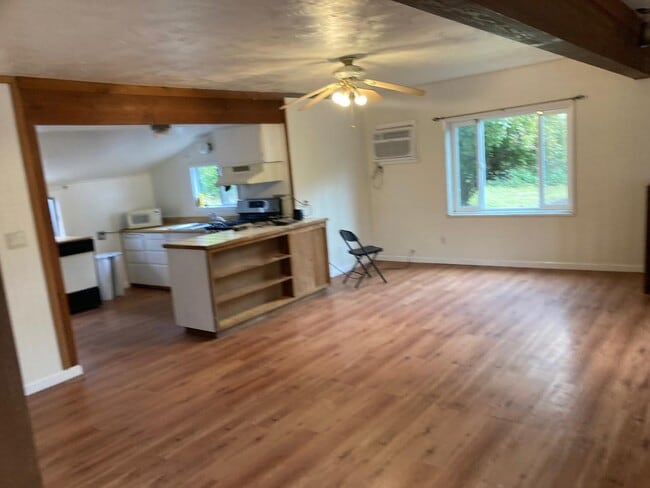 Building Photo - 291 Washington St