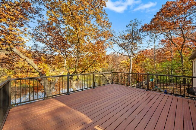 Building Photo - Stunning Remodeled 4BR Home w/ Pond View & 3-Seasons Porch!