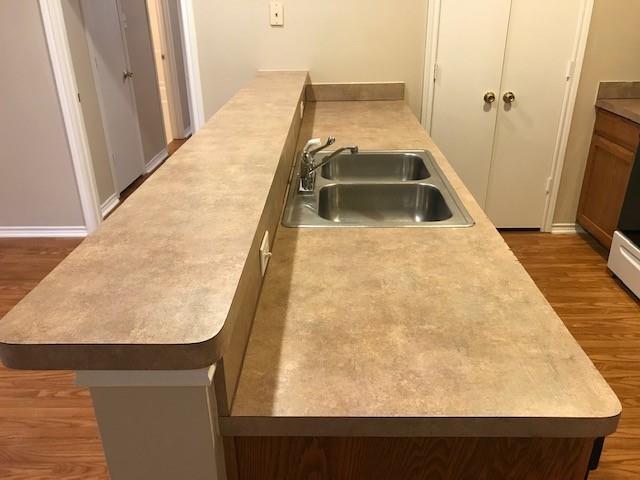 Building Photo - 501 Sally Ln