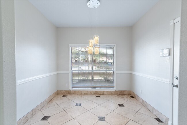 Building Photo - 15423 Day Trip Trail