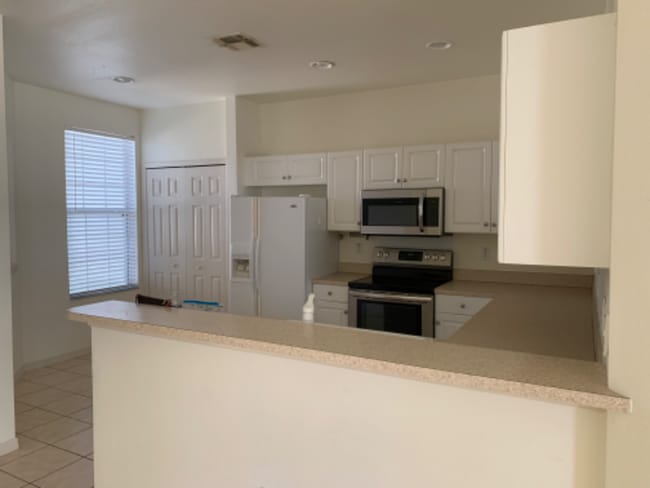 Building Photo - 4280 Avian Avenue