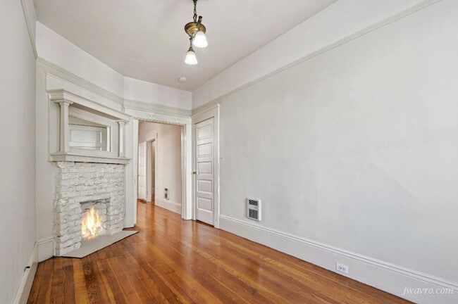 Building Photo - 1409 15th St