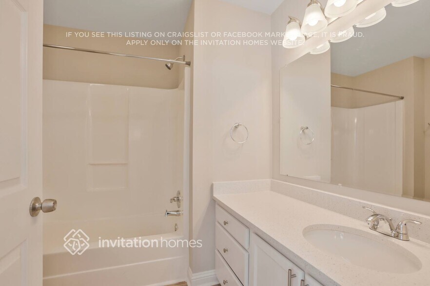 Building Photo - 3298 Sugar Creek Trce