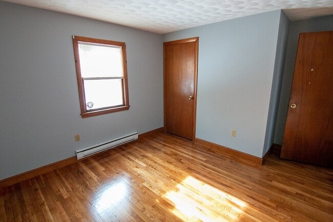 Building Photo - 87 Auburn St