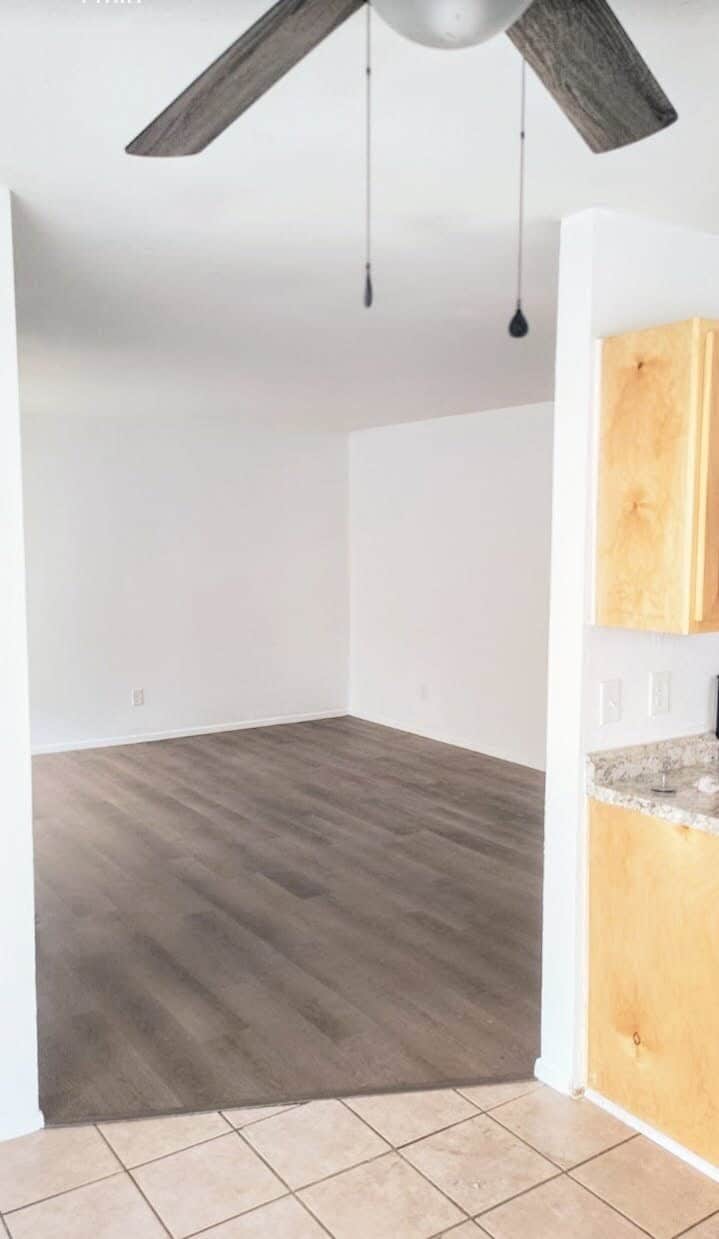 Building Photo - 121 Lazy Ln