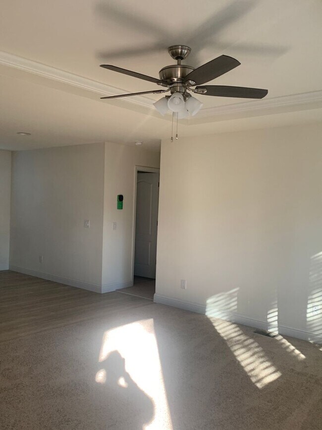 Building Photo - Magalia Home for rent, 3bed 2bath, enclose...