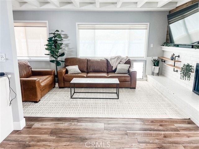 Building Photo - 650 Juanita St