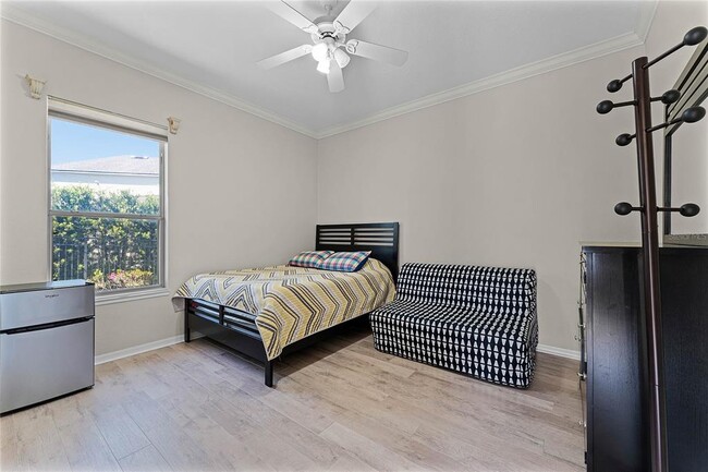 Building Photo - 3356 Bellington Dr
