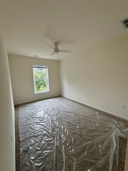 Building Photo - 112 Truitt Ave