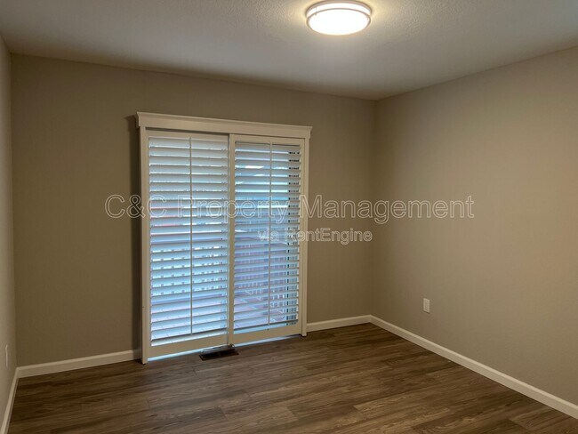 Building Photo - 143 Gleason Ave