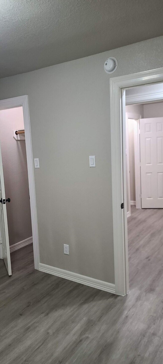 Building Photo - 791 Fortune St