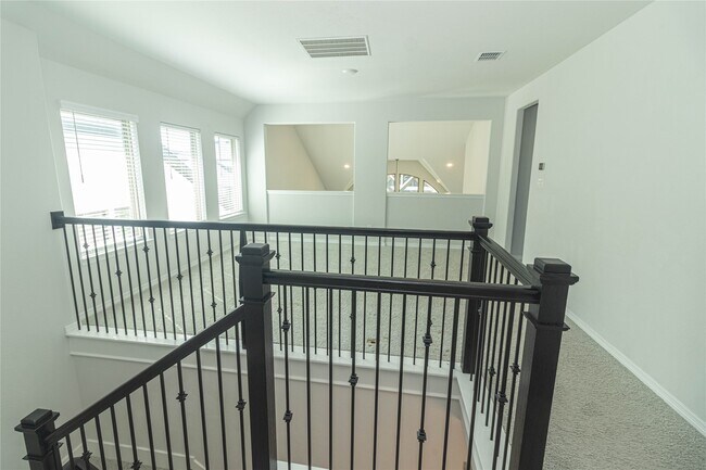 Building Photo - 4135 Chloe Ridge Ln