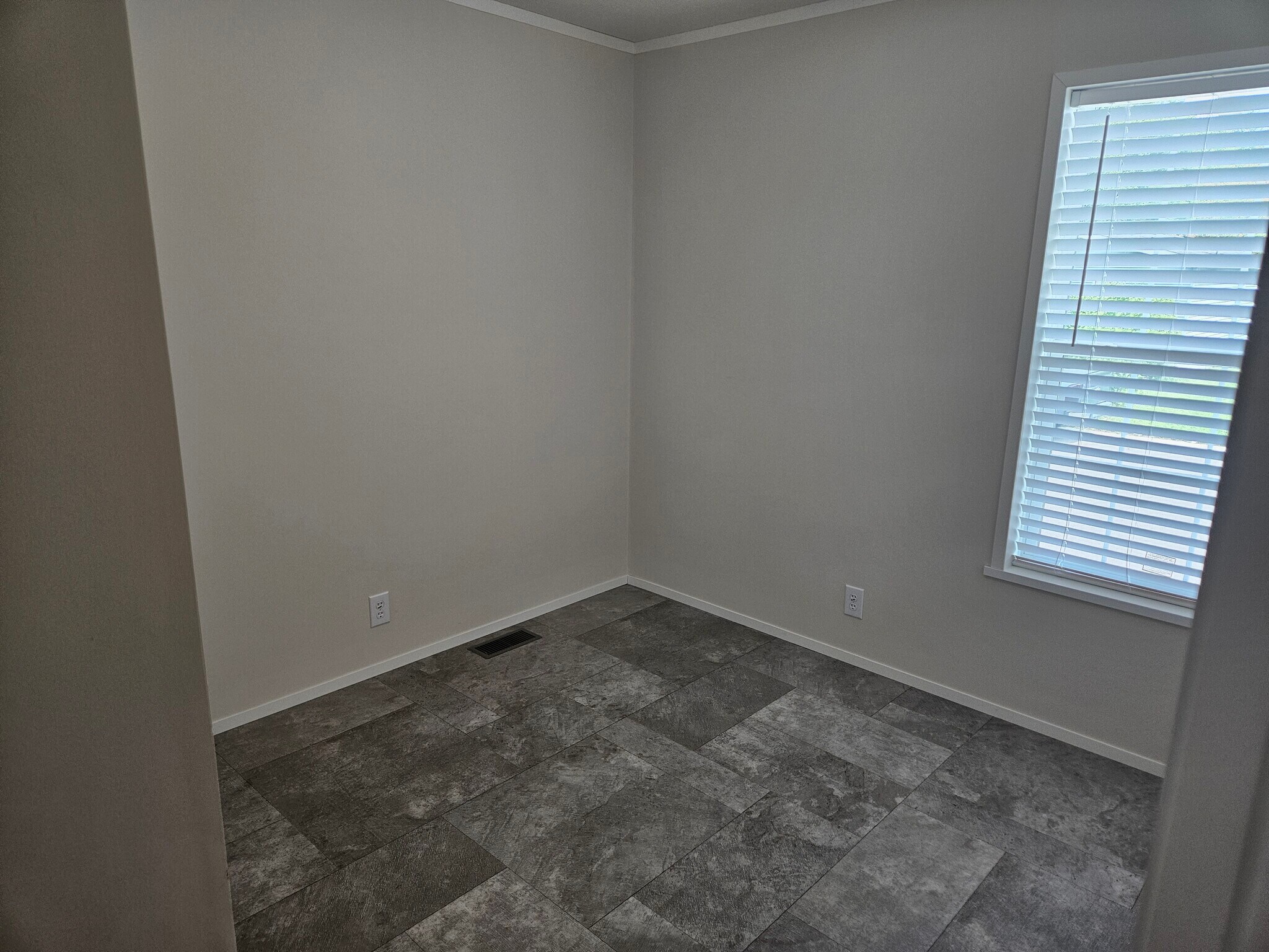 Building Photo - 11789 Cascade Cir