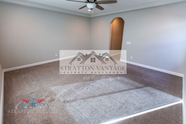 Building Photo - 6629 W Springfield Wy