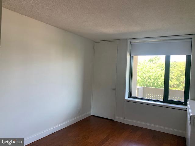 Building Photo - 300 M St SW