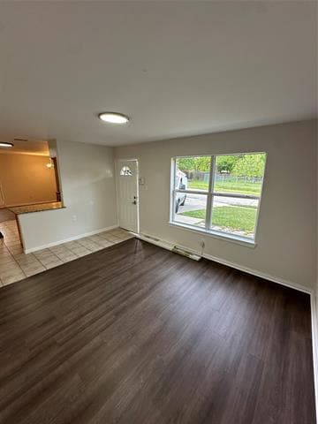 Building Photo - 1130 Richard Dr