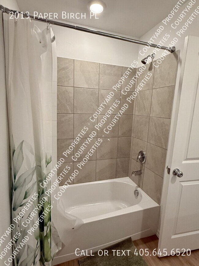 Building Photo - 2013 Paper Birch Pl